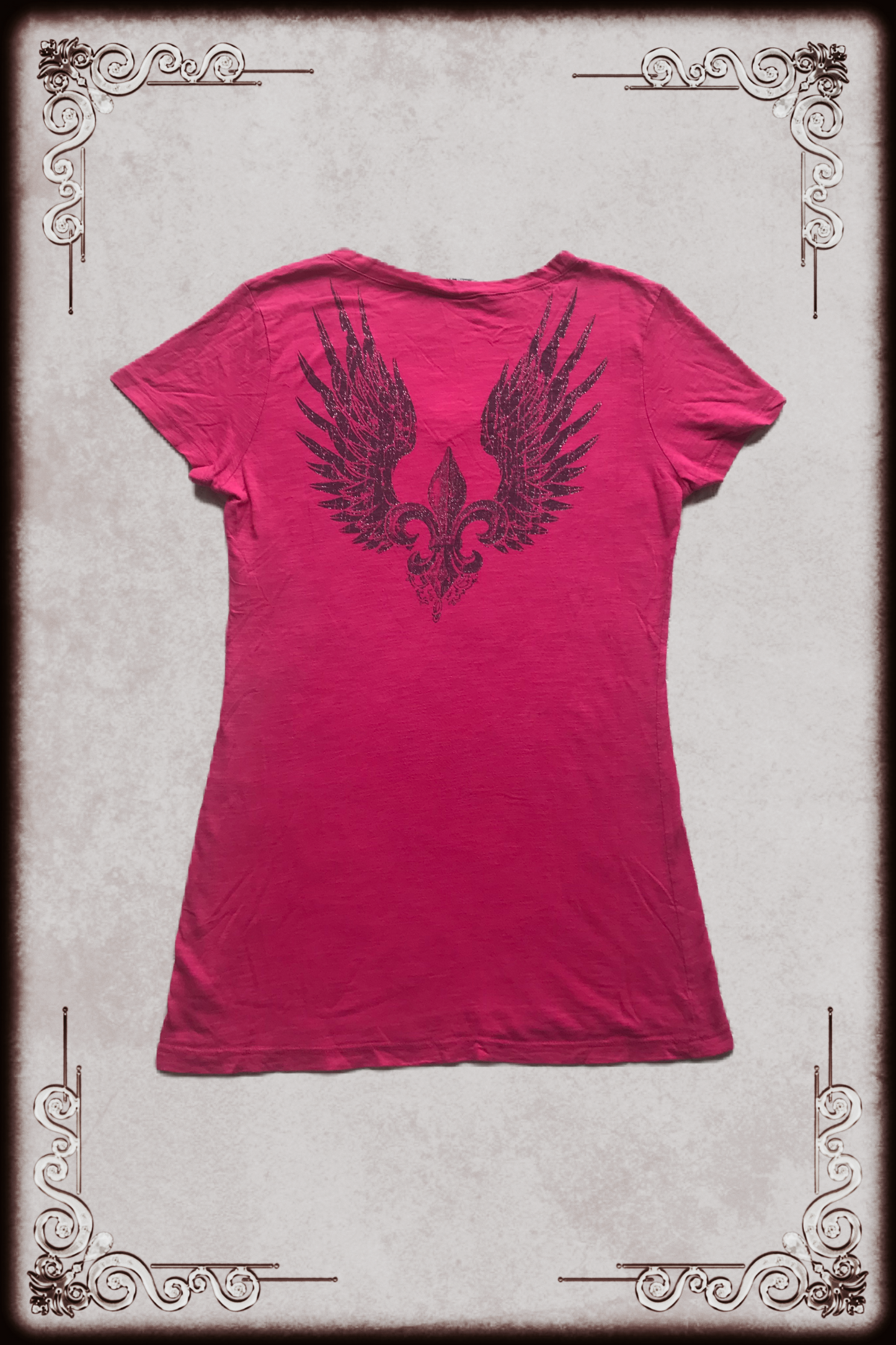 Hot Pink Glitter Graphic Winged Fleur-de-Lis Tee