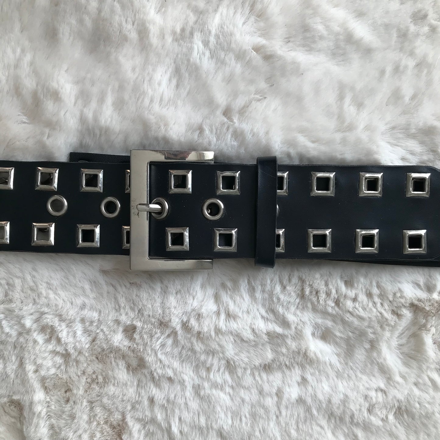 Black Square Rivet Chain Belt