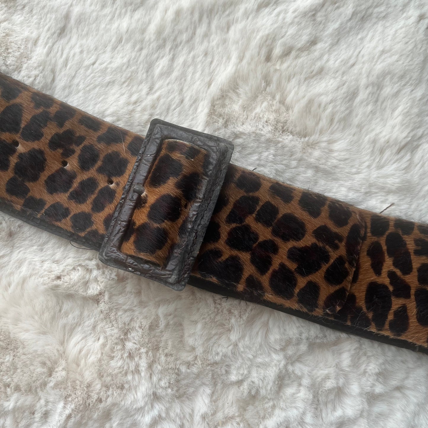Wide Leopard Print Fur Belt