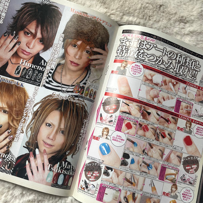 Men’s Spider Magazine - 2012.03