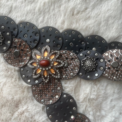 Brown Flower Buckle Disc Belt