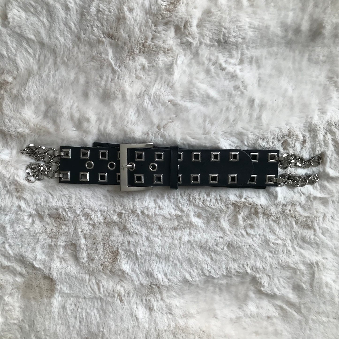 Black Square Rivet Chain Belt