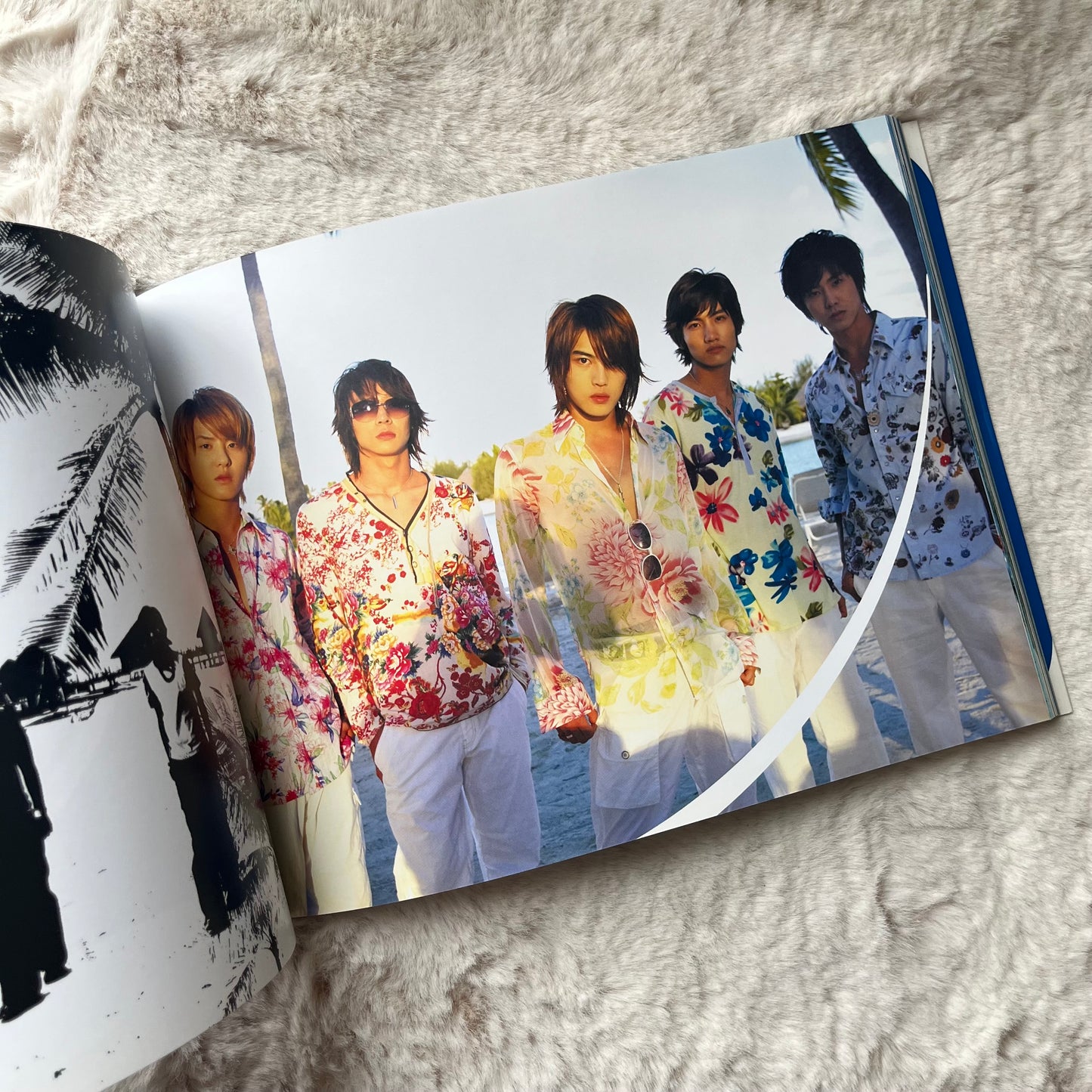TVXQ Photobook & DVD - Summer Paradise in Bora Bora (2005)